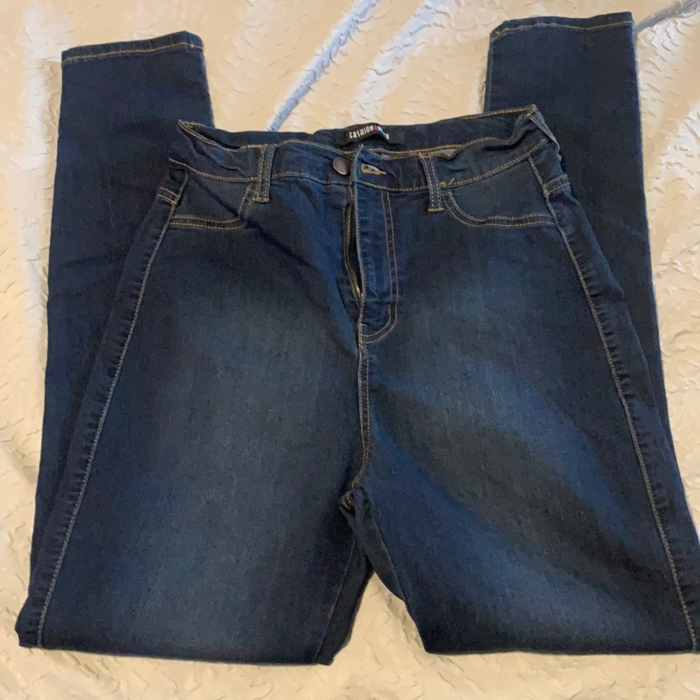 Fashion Nova high rise skinny jeans